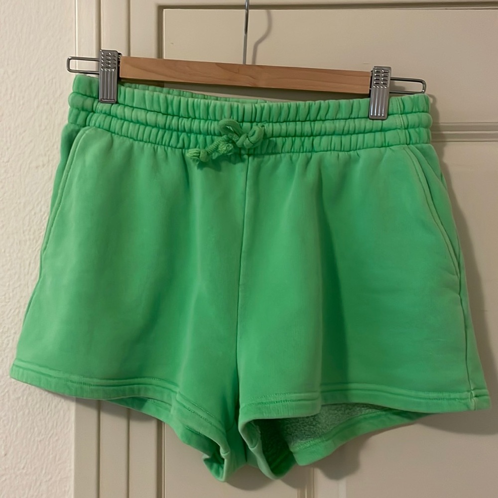 Aritzia TNA green sweat shorts